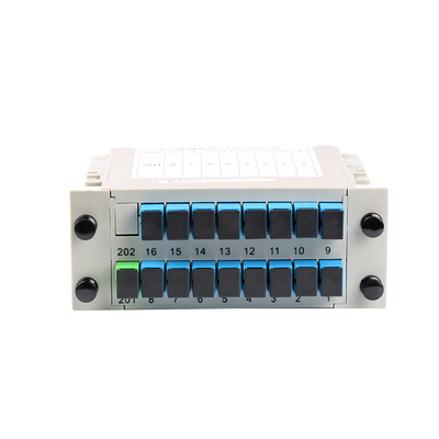 ラック マウントPlcのディバイダーのABS箱SC UPCのコネクター カセット タイプ1X16の光ファイバーのディバイダー