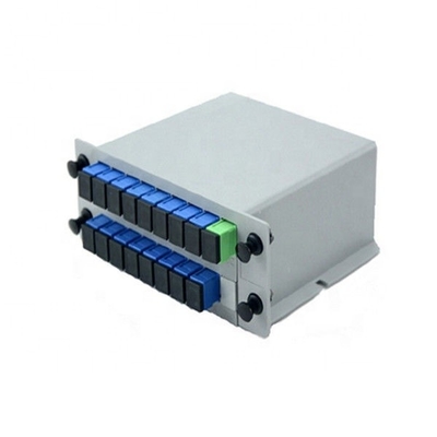 SC/APCのコネクターFTTHカセットと光ファイバーFTTH 1x12 PLCのディバイダー
